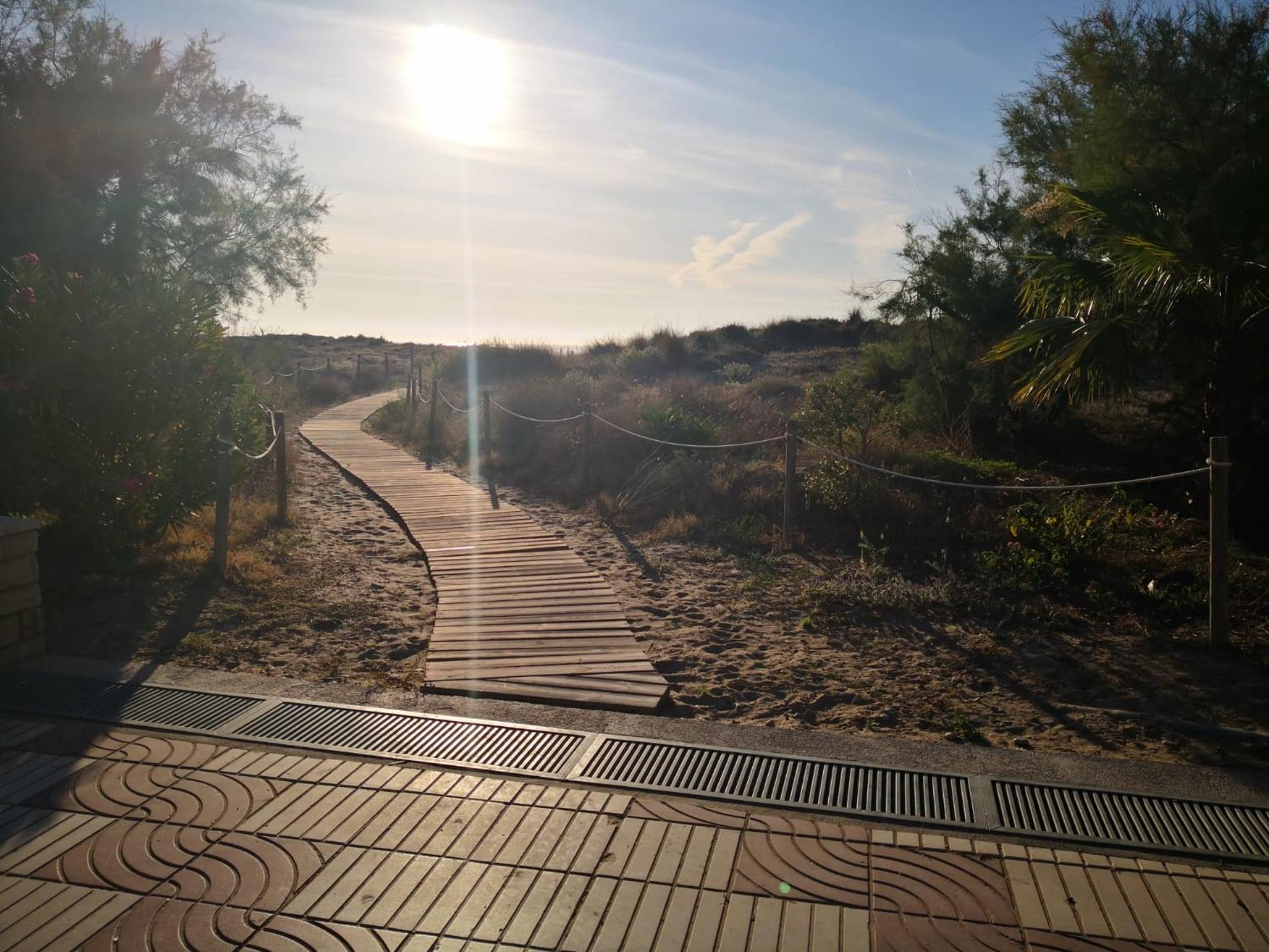 Sea View Apartment, First Line On The Beach, Remote Work Canet d'En Berenguer Exterior photo